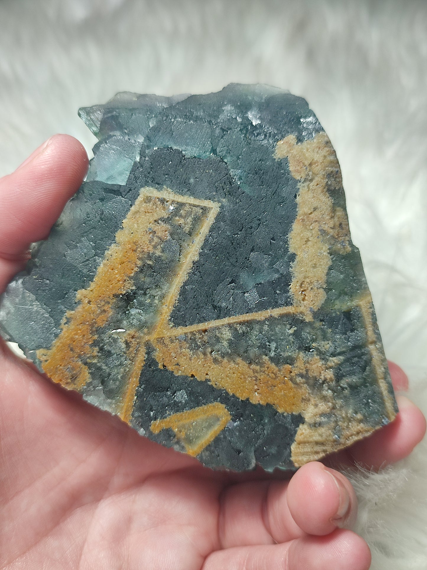 Flúorita cúbica con galena 490 gramos - ver video