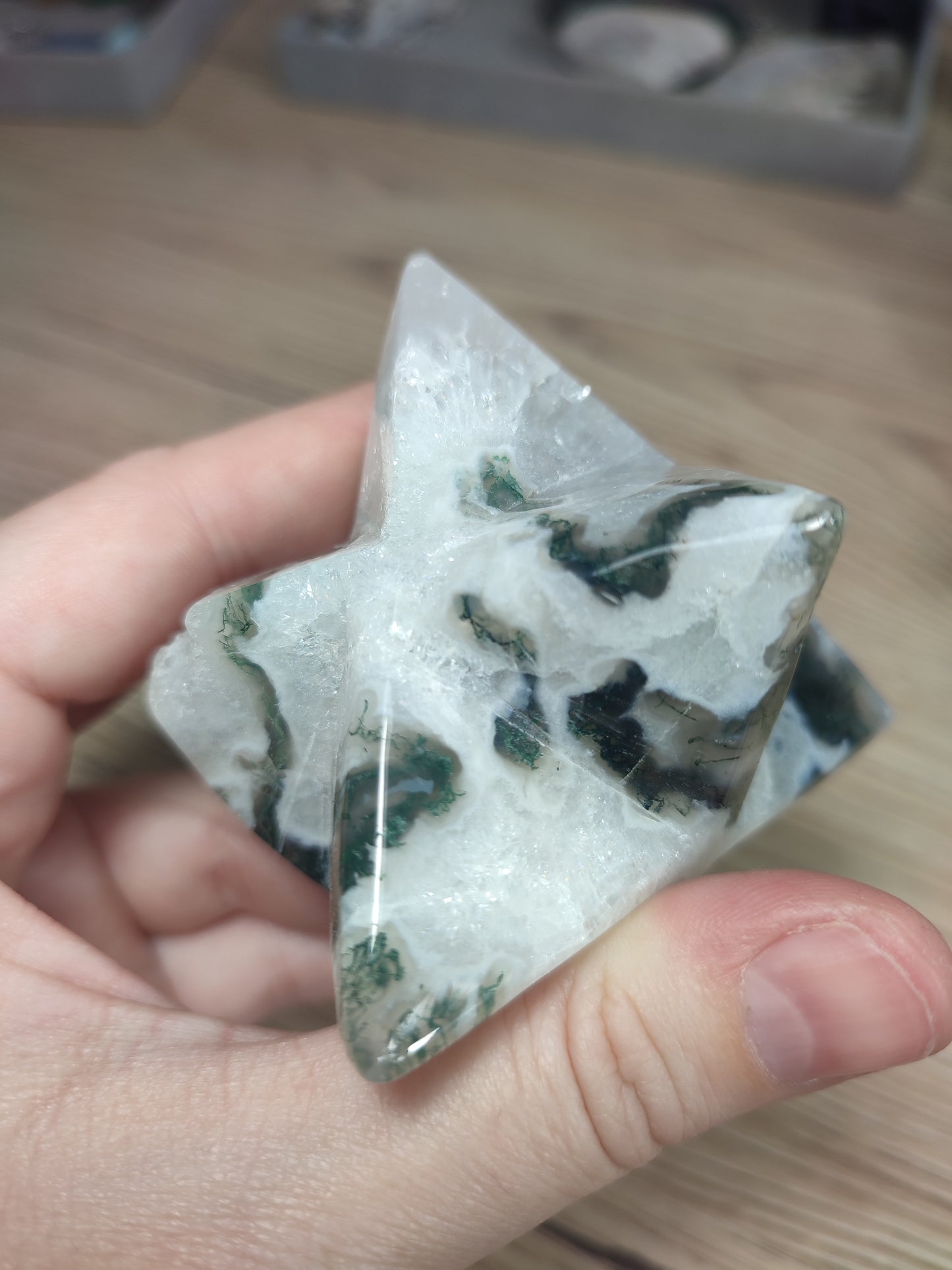 Merkaba ágata musgo con cristalizacion