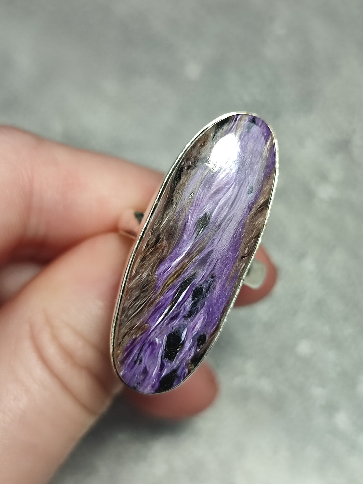 Anillo baño de plata con charoita n°10