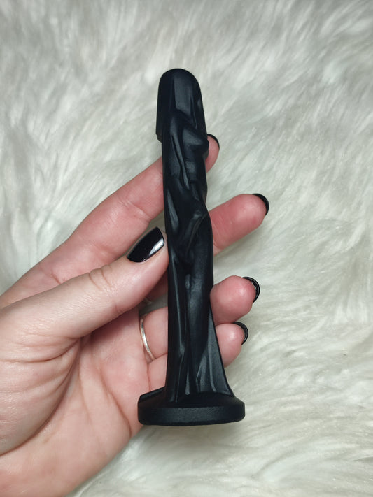 Sacerdotisa tallada en Obsidiana negra - modelo velo