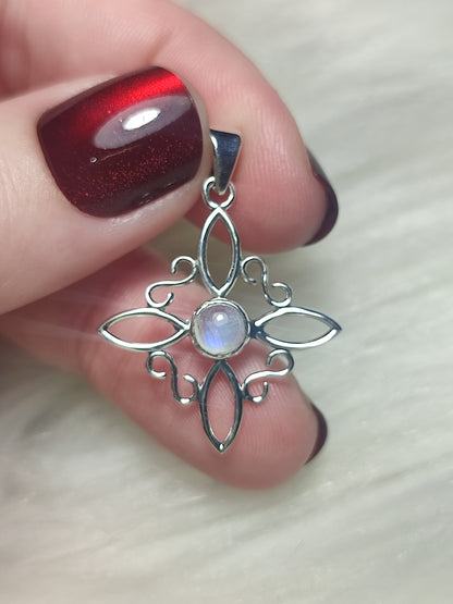 Colgante plata 925 Modelo Nudo de Bruja