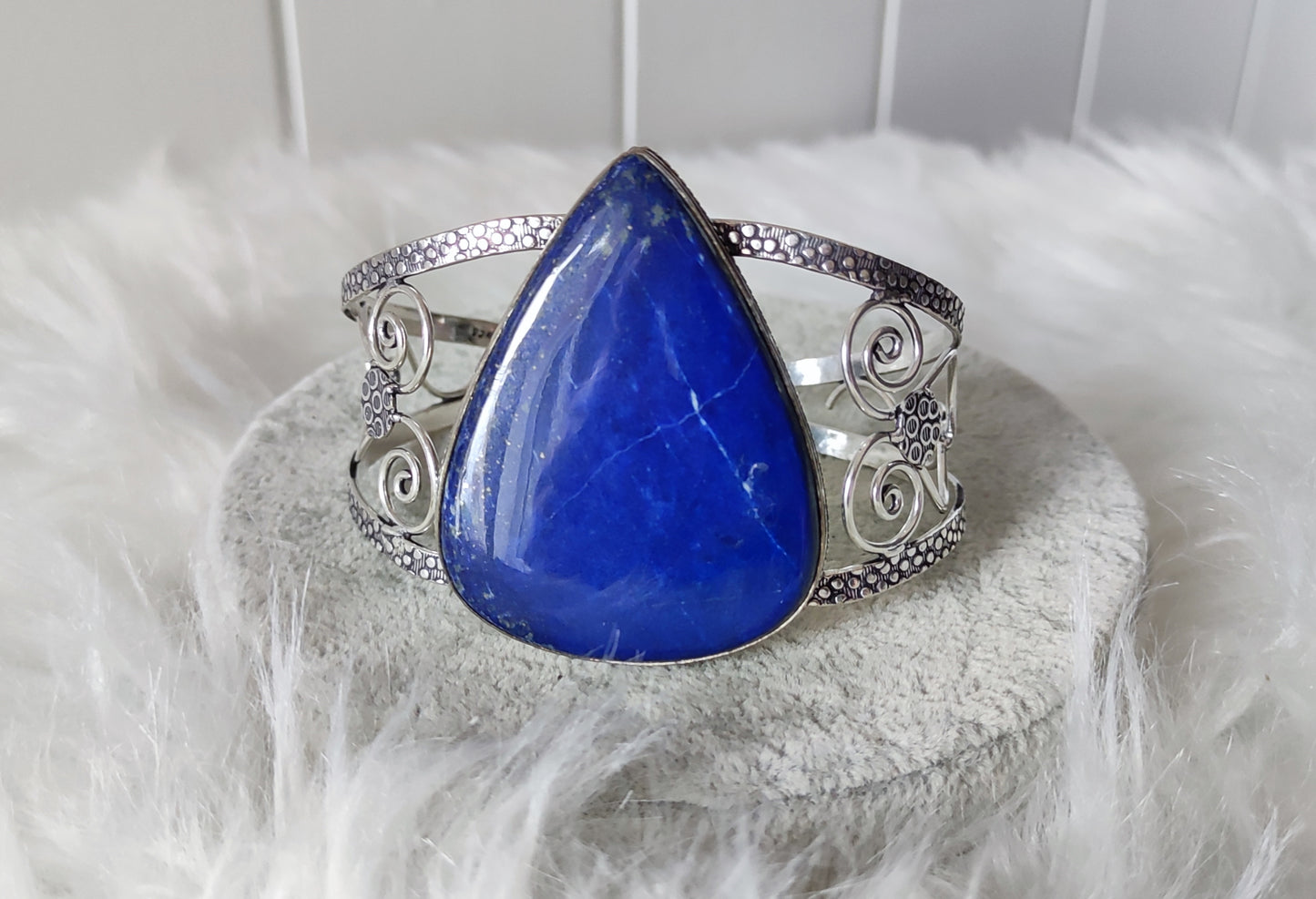 Gran Brazalete ajustable baño de plata con lapislazuli