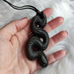 Colgante serpiente tallada en obsidiana dorada 58
